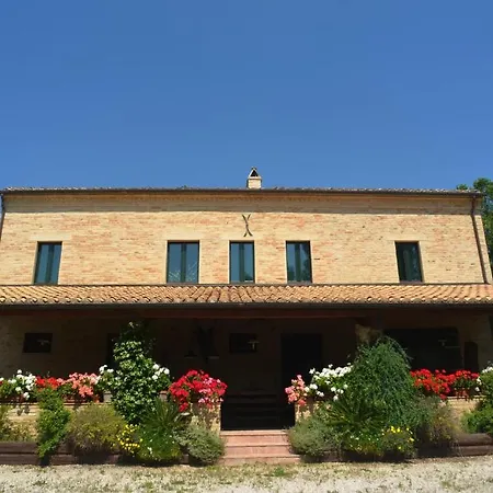 Covo Di Giramondo Montegiorgio